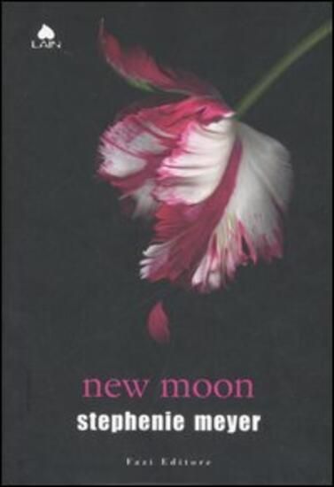 Immagine di NEW MOON