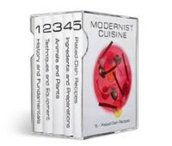 Immagine di MODERNIST CUISINE. ART AND SCIENCE OF COOKING